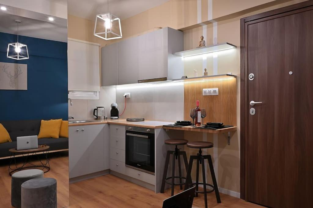 Ifigenia By Acropolis Apartment Атина Екстериор снимка